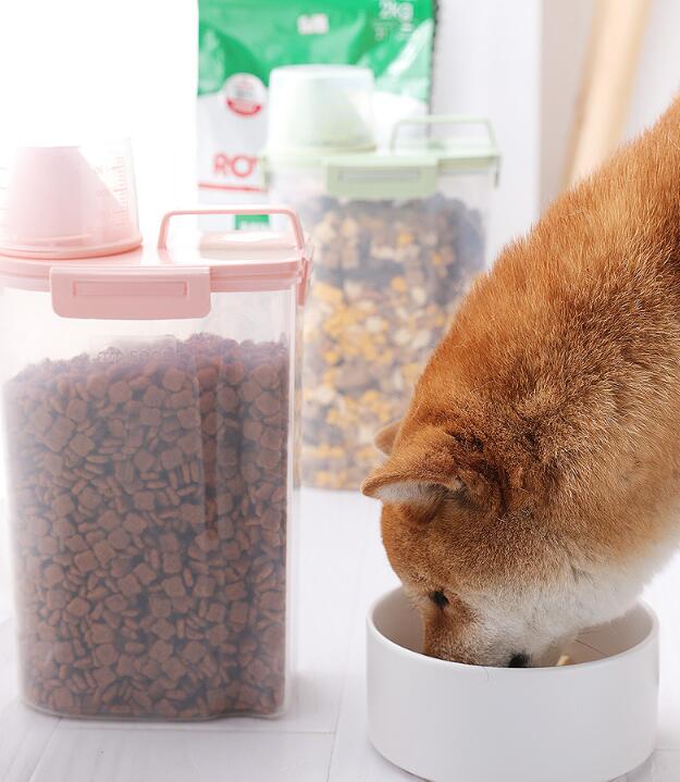 Pet Food Storage Barrel Sealed Moisture-proof Sealed Tank Box