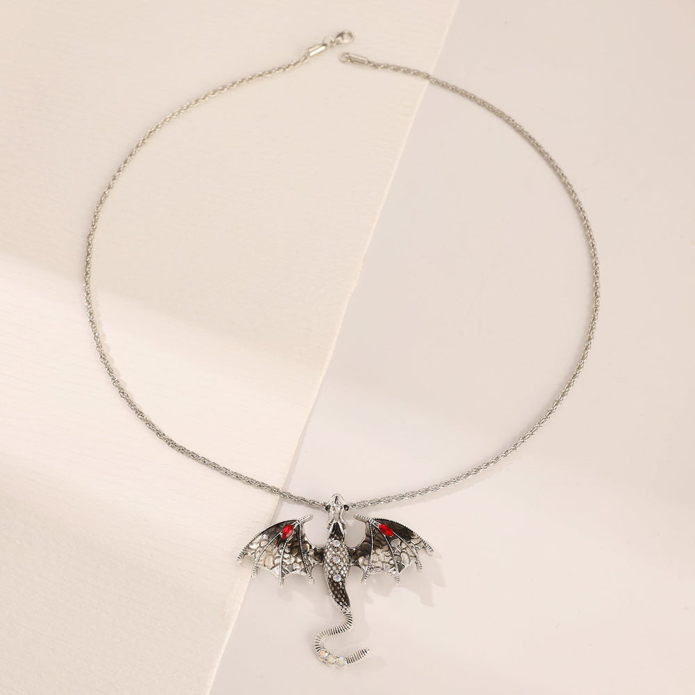 Retro Oil-drop Cartoon Flying Dragon Pendant Hip-hop Rhinestone-studded Necklace For Clubbing