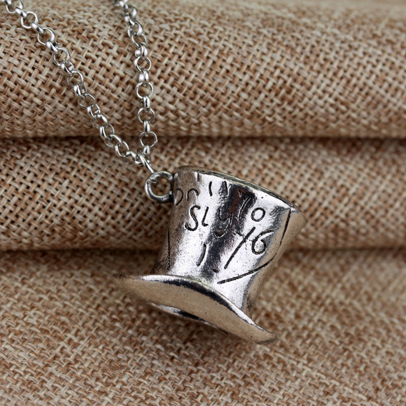 Classic Movie Necklace Vintage Mad Hatter Hat Pendant Link Chain Alloy Pendant Jewelry Accesories For Women