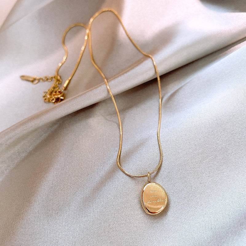 High-end Gold Pendant Titanium Steel Necklace Accessory