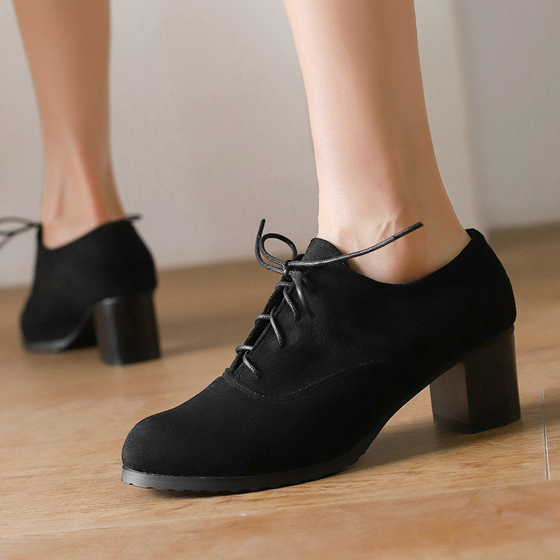Women Deep V Round Toe Chunky Heel Lace Up Shoes Matte Finish Pumps