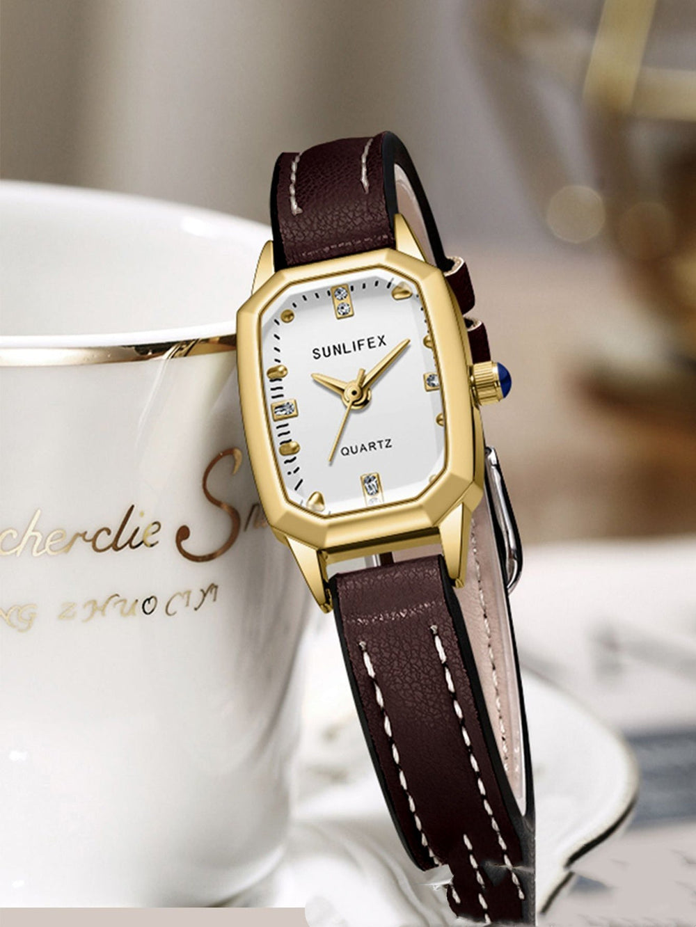 Versatile Watch For Everyday Wear And Commuting