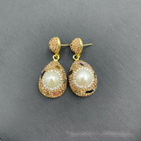 Natural Freshwater Shaped Pearl Hand-inlaid Three-piece Set