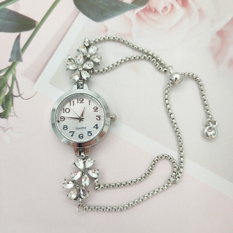 New High-end Chic Flower-shaped Diamond-encrusted Bracelet Watch For Women