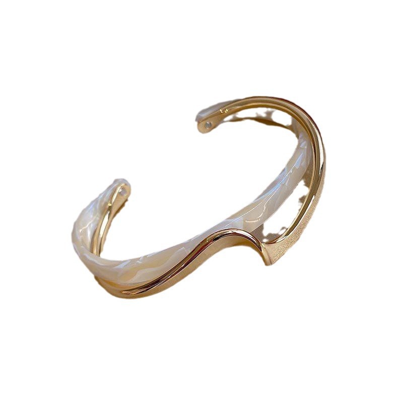 Light-luxury Panel Curved Metal-textured Korean-style Jewelry