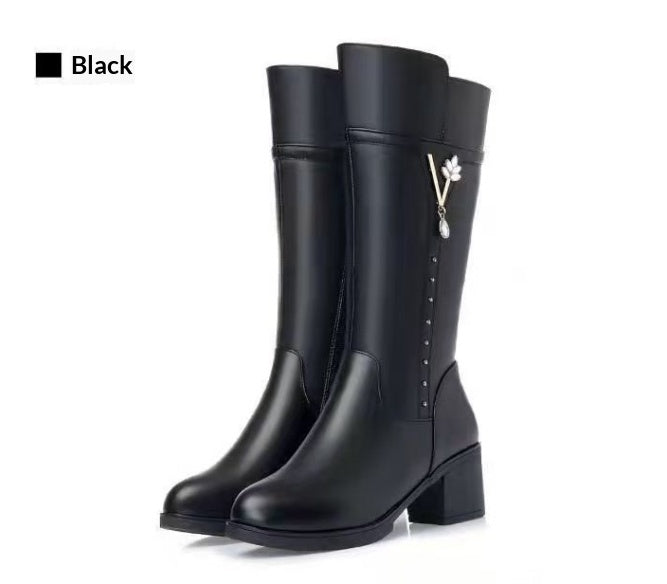 Womens Fleece-Lined Tall Boots In Soft Leather With Wool Lining And Zipper For Warmth