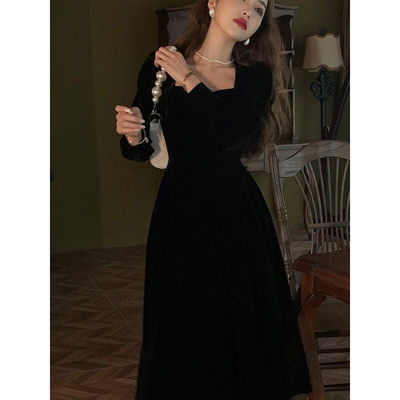 Elegant Waist-cinching Gown In A Celebrity-inspired Style